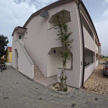 Nautica Apartment