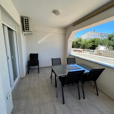 Nautica Apartman